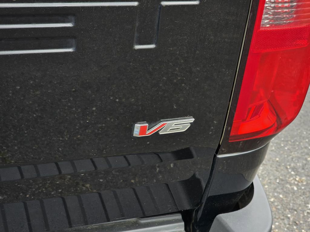 Used 2022 Chevrolet Colorado LT w/ LT Convenience Package RWD image 8