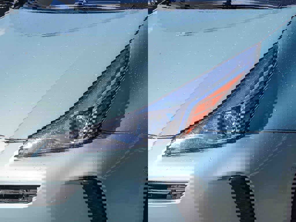 Used 2019 Toyota Prius LE image 8