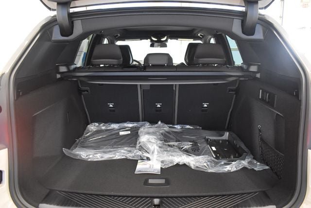 New 2026 BMW X3 xDrive30i w/ Premium Package AWD/4WD image 16