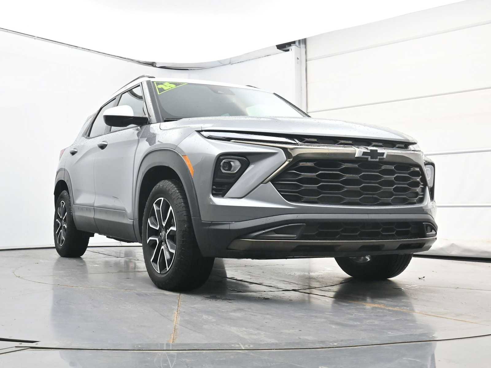 Used 2025 Chevrolet TrailBlazer ACTIV w/ Convenience Package AWD/4WD image 16