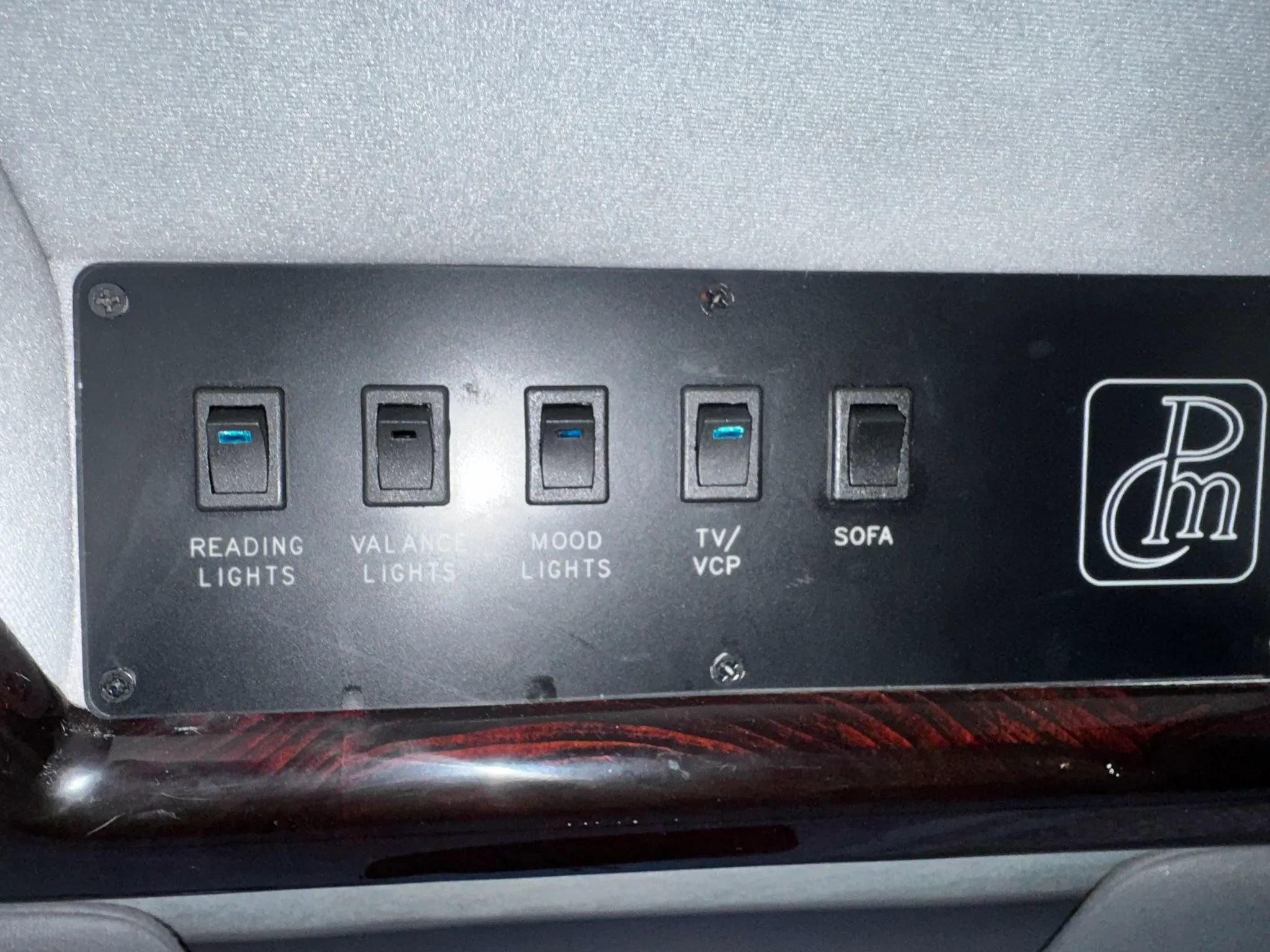 Used 2000 Dodge B1500 Van RWD image 16