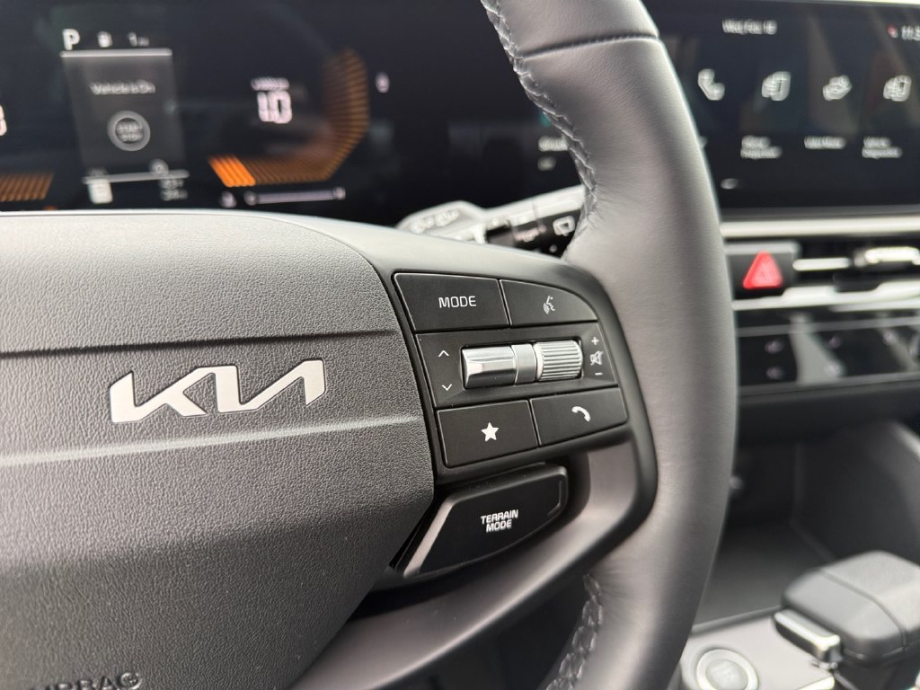 New 2026 Kia Sportage LX w/ LX Convenience Package AWD/4WD image 18