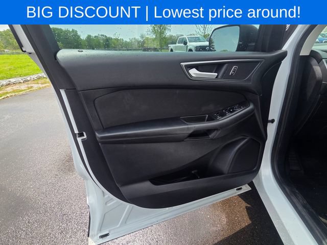 Used 2019 Ford Edge SE FWD image 26