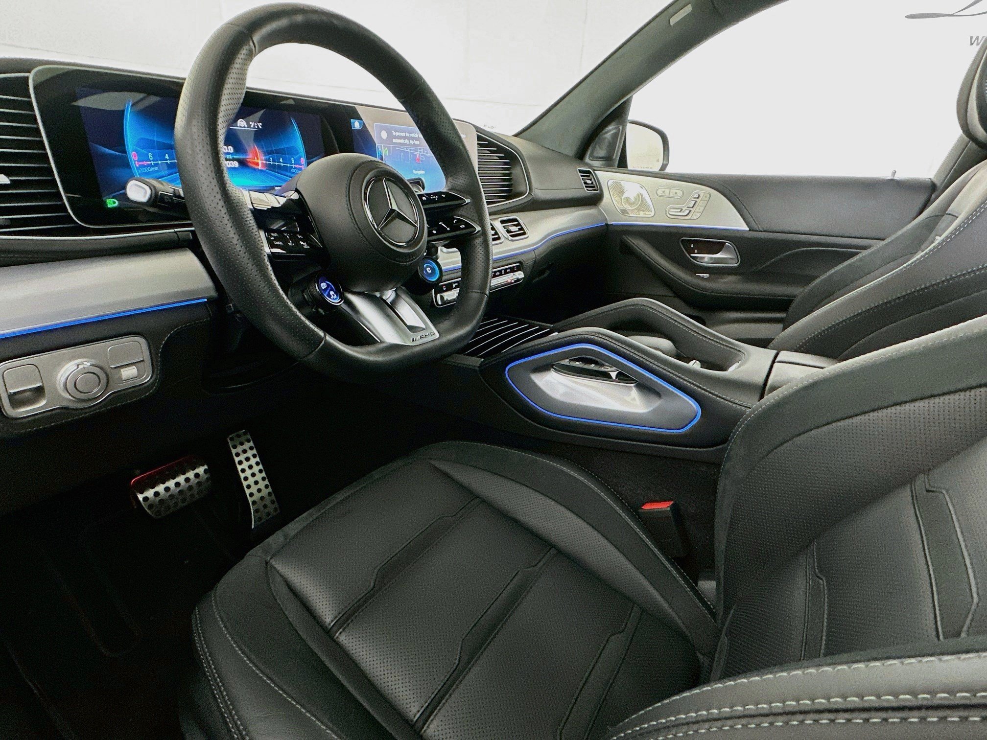 Used 2025 Mercedes-Benz GLE 53 AMG 4MATIC image 7