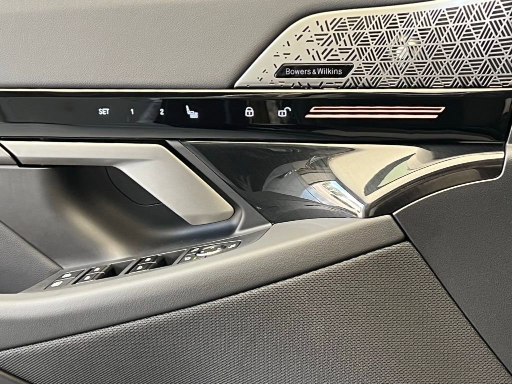 Used 2025 BMW 530i 530i image 21