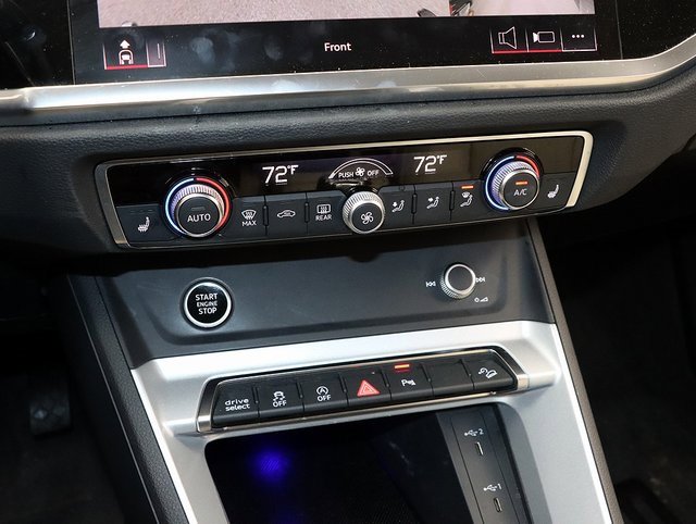 Used 2022 Audi Q3 2.0T Premium Plus w/ Premium Plus Package image 21