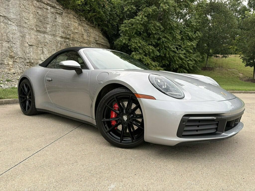 Used 2020 Porsche 911 Carrera 4S AWD/4WD image 2