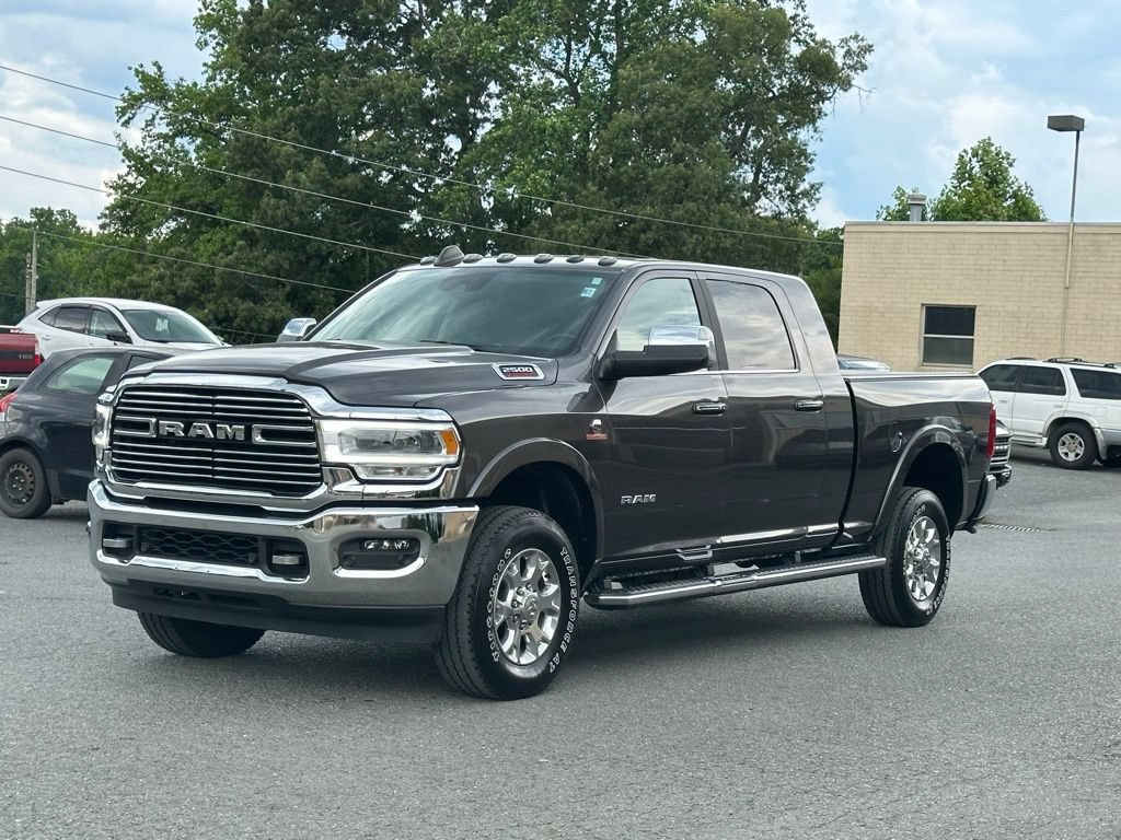 Used 2022 RAM 2500 Laramie AWD/4WD image 2