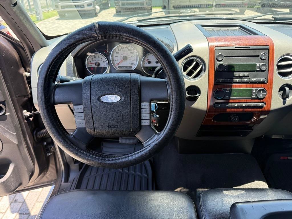 Used 2005 Ford F150 XLT RWD image 19