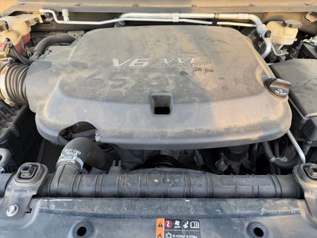 Used 2017 Chevrolet Colorado LT w/ LT Convenience Package RWD image 15