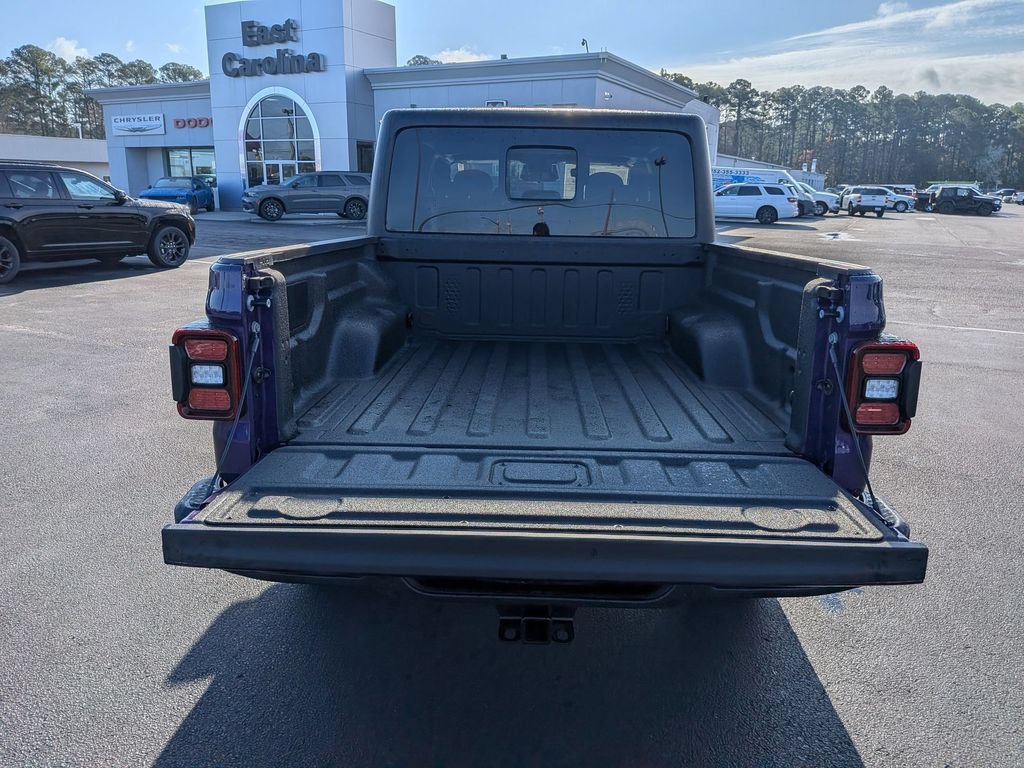 New 2026 Jeep Gladiator Sport AWD/4WD image 23