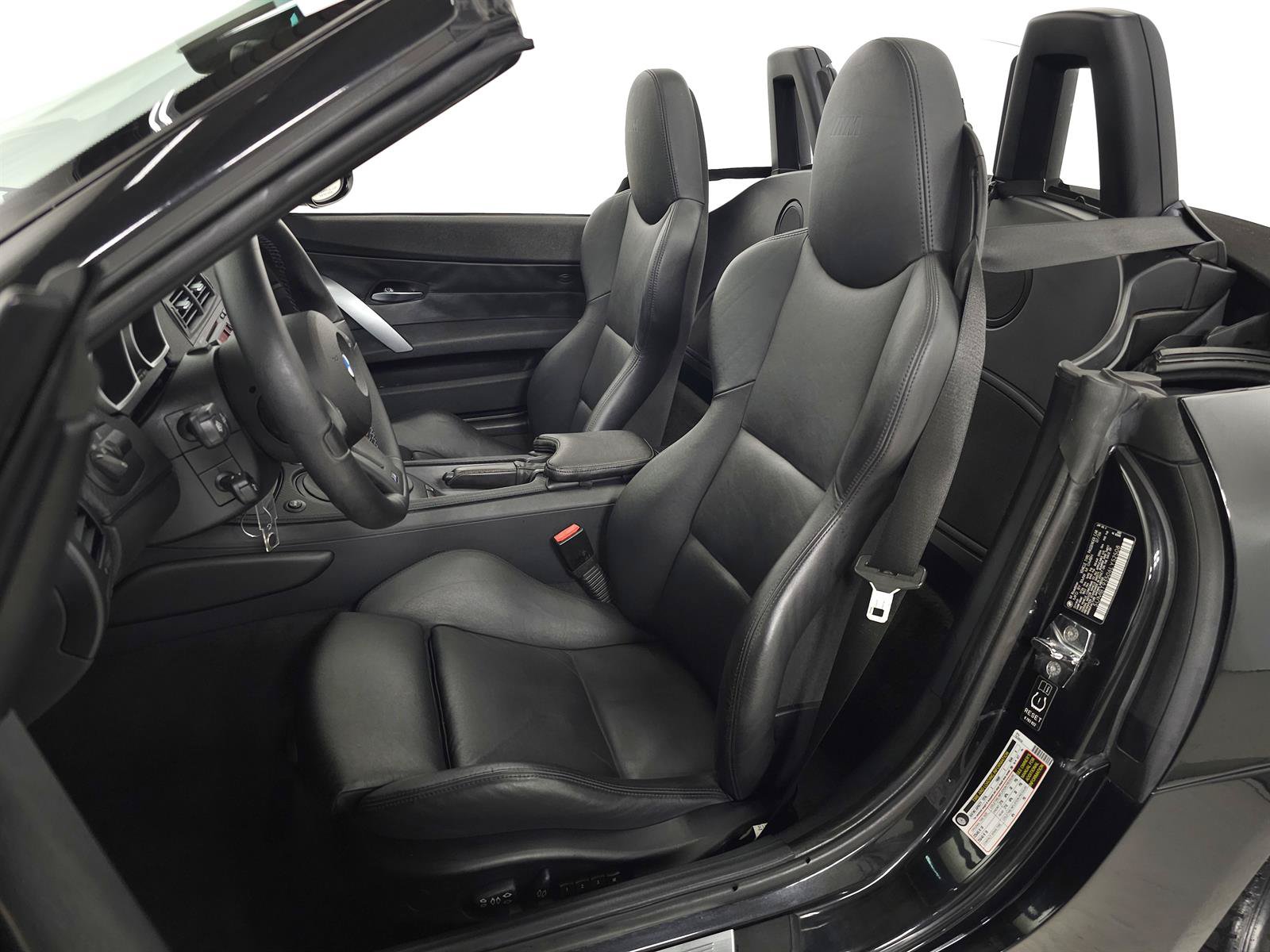 Used 2006 BMW M Roadster RWD image 17