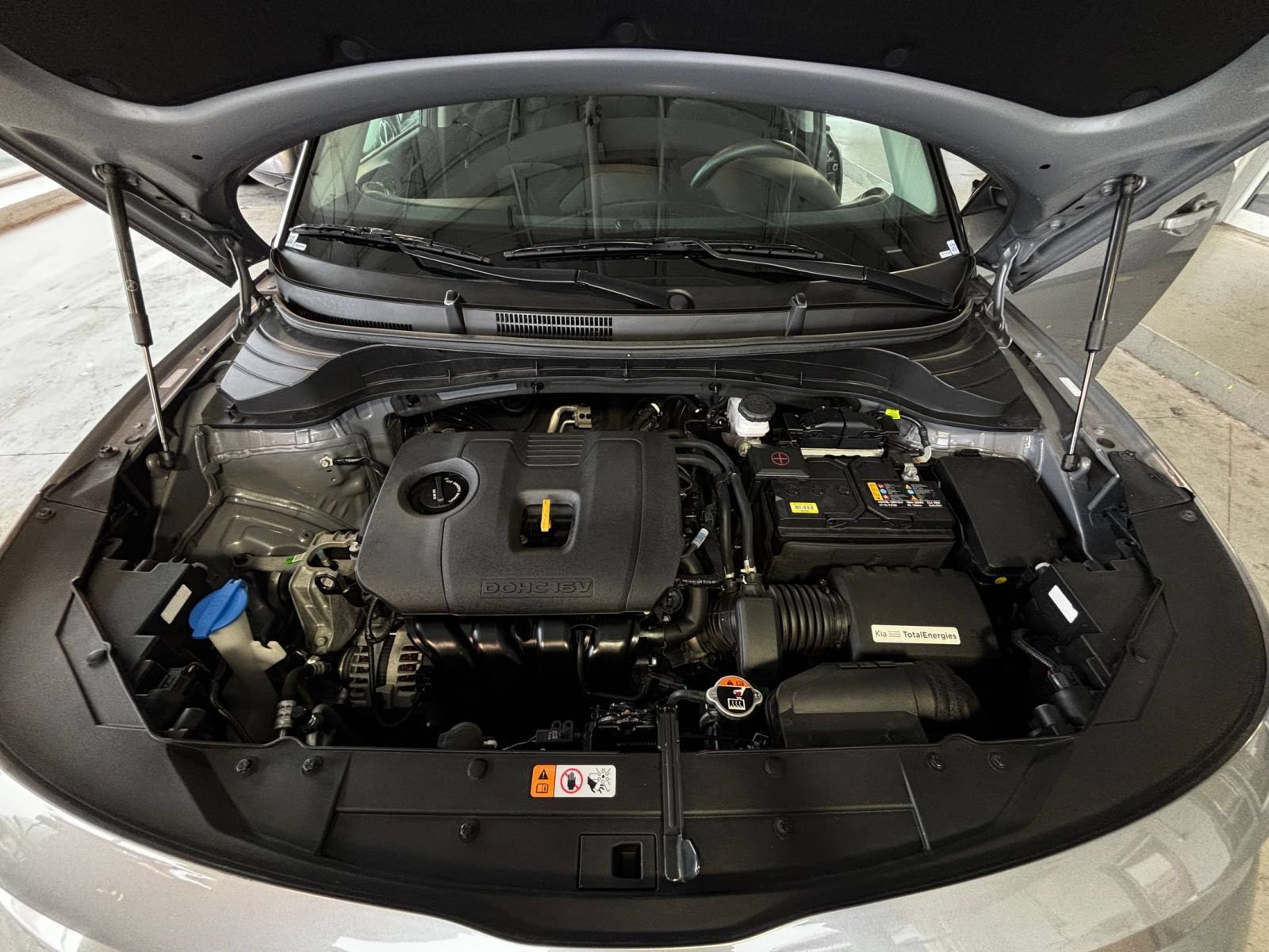 Used 2025 Kia Soul LX w/ LX Technology Package FWD image 29