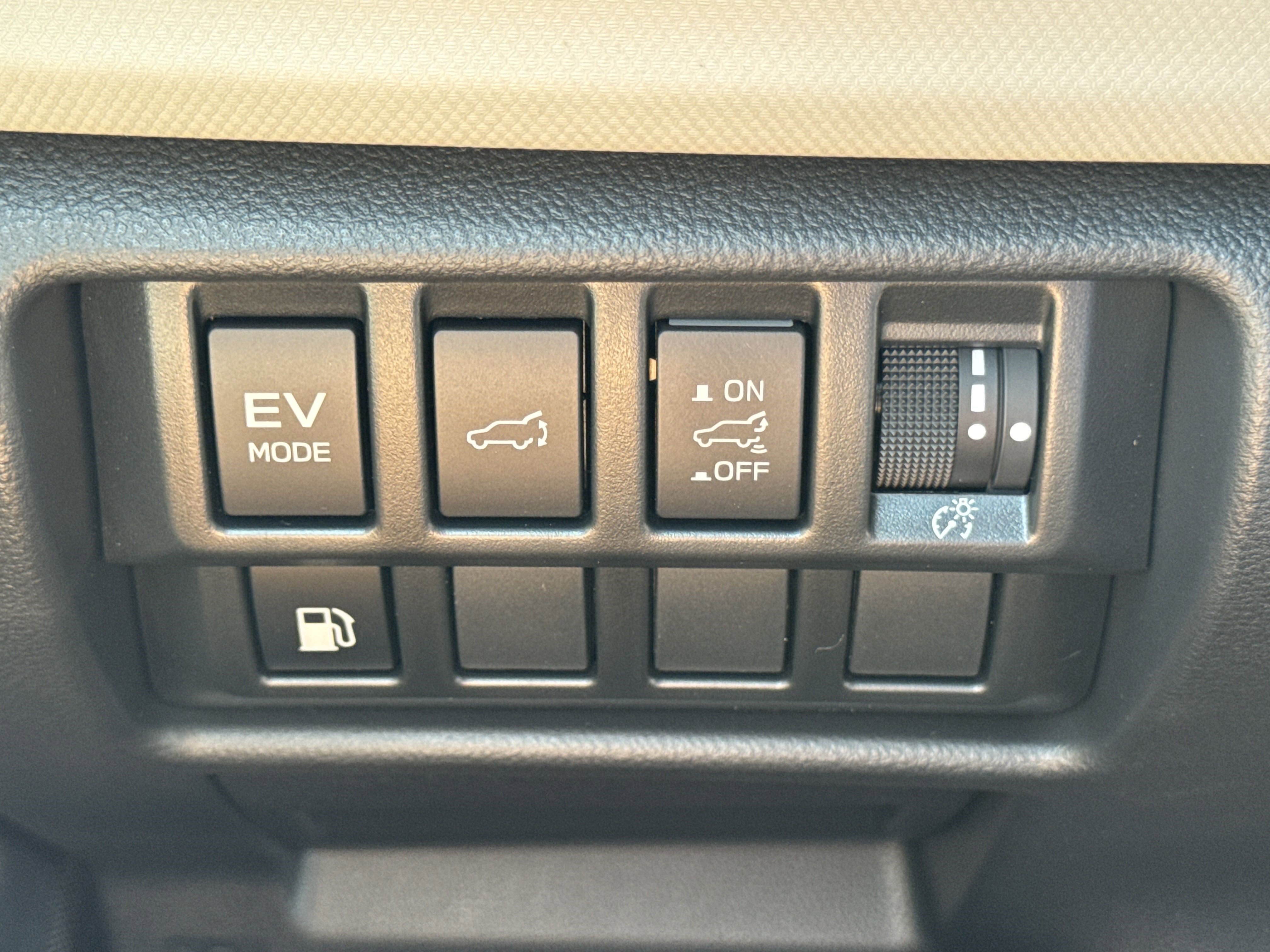 New 2025 Subaru Forester Premium image 24