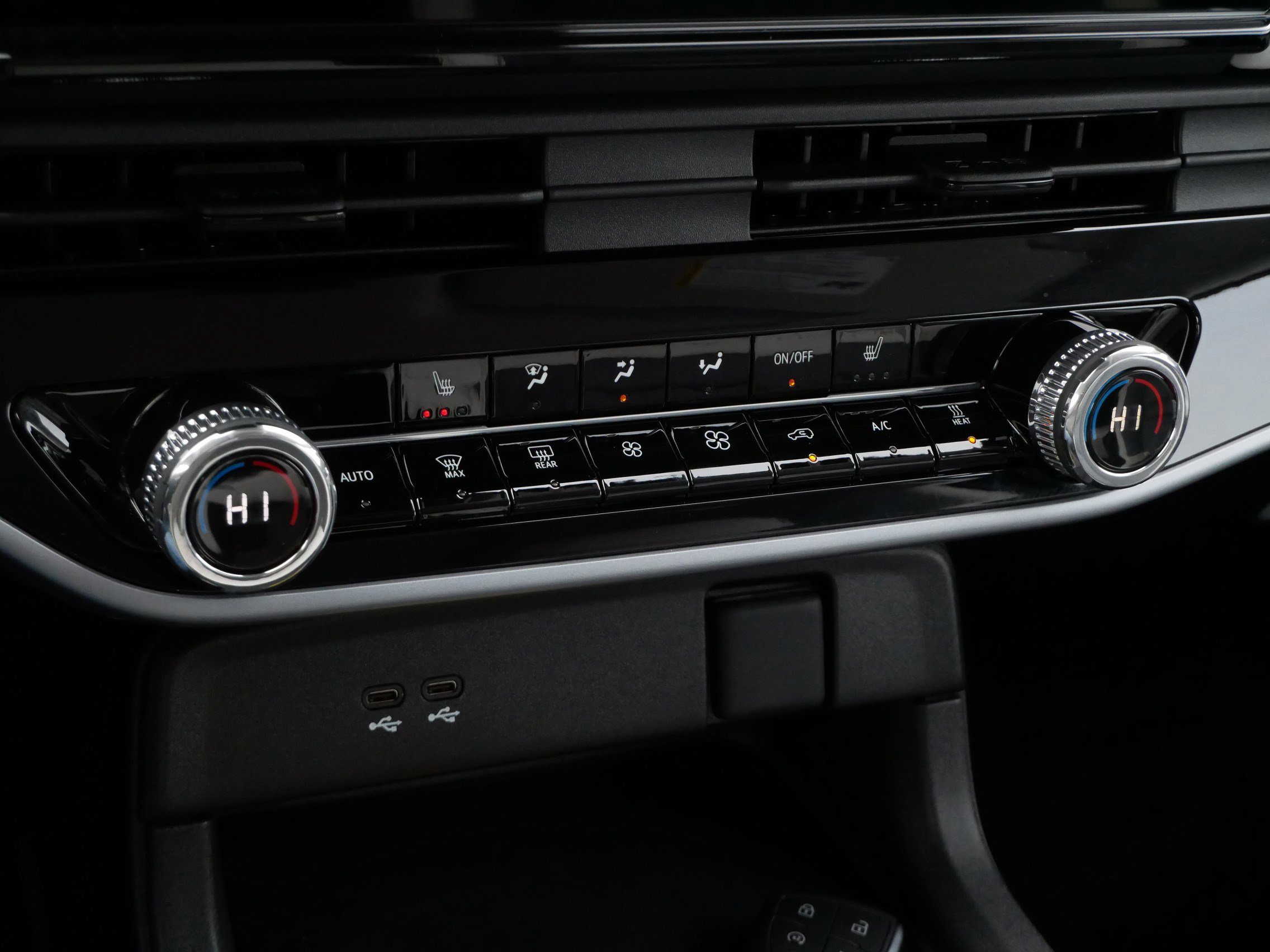 Used 2025 Honda Prologue Touring image 23