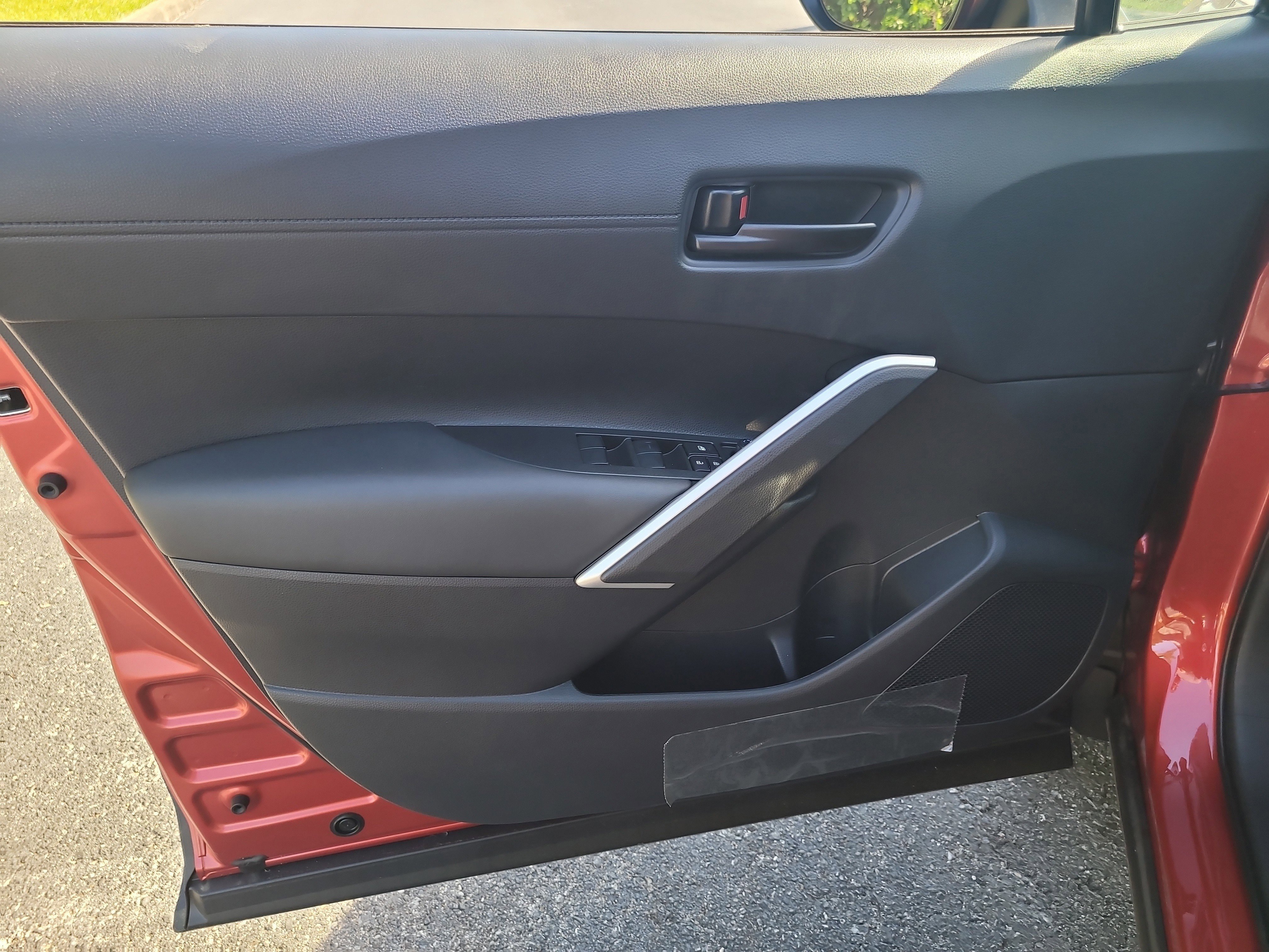 Certified 2026 Toyota Corolla Cross LE FWD image 18