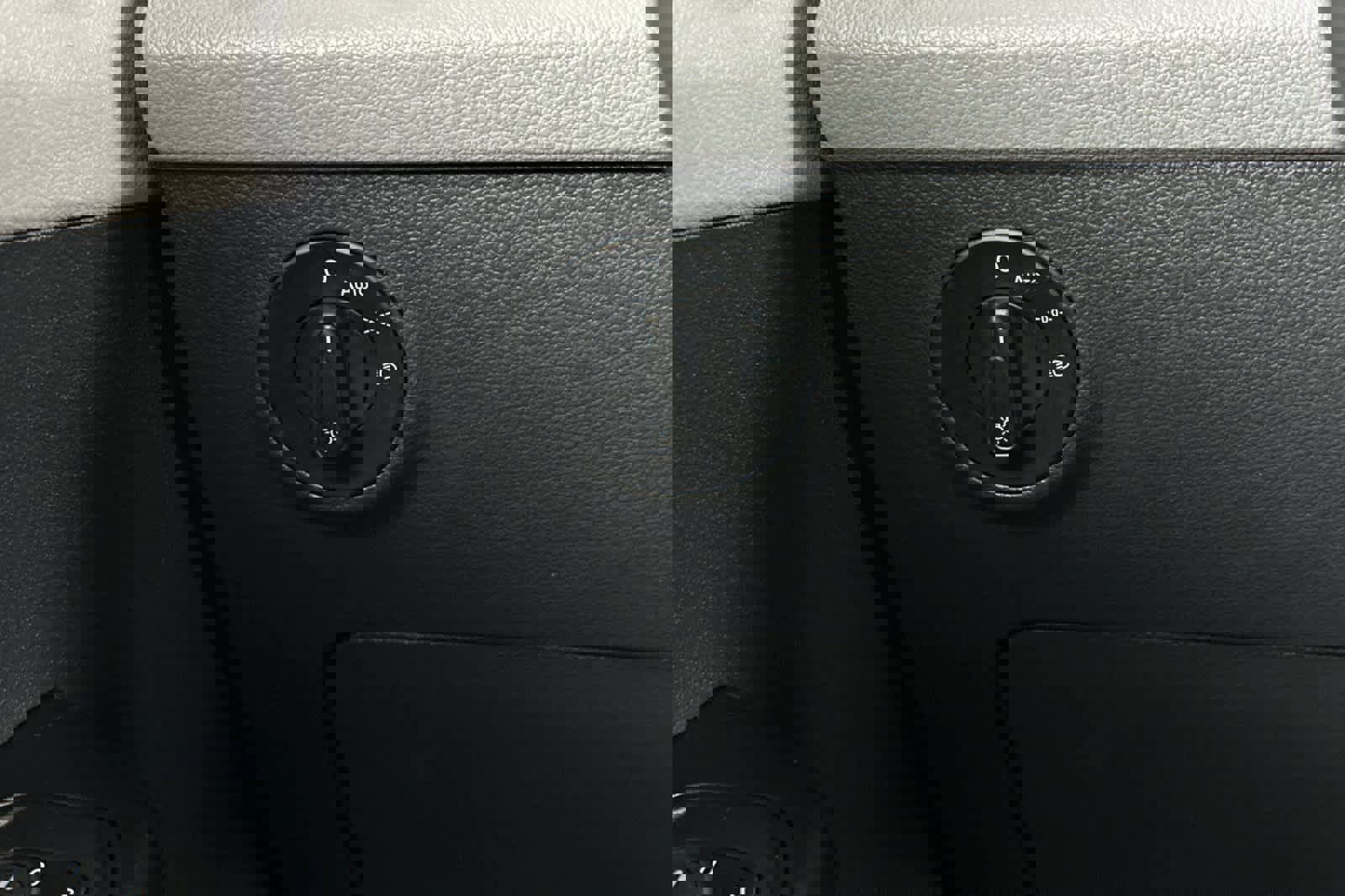 Used 2024 Volkswagen Taos S image 29