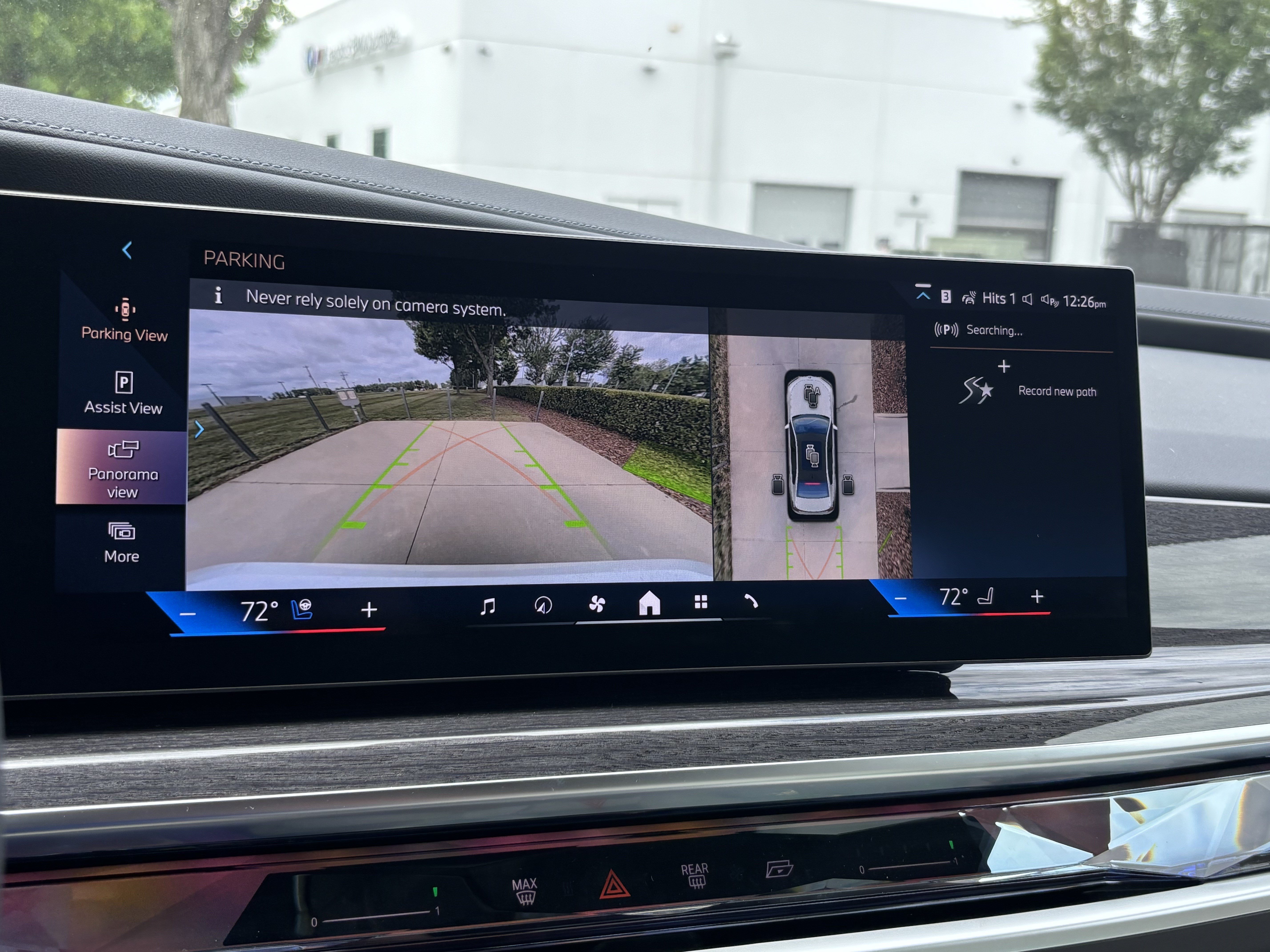 New 2026 BMW 750e xDrive AWD/4WD image 31