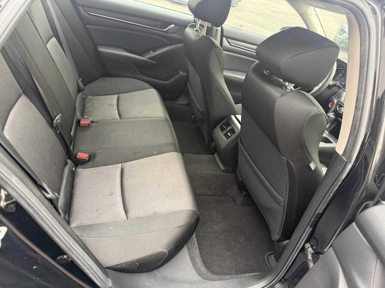 Used 2020 Honda Accord EX image 18