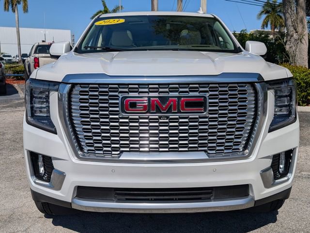 Used 2023 GMC Yukon XL Denali w/ Max Trailering Package image 2
