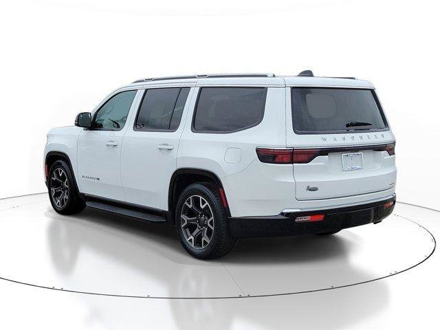 Used 2024 Jeep Wagoneer Series III AWD/4WD image 3