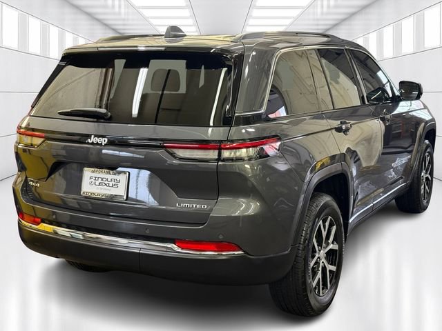 Used 2025 Jeep Grand Cherokee Limited w/ Trailer Tow Package image 5
