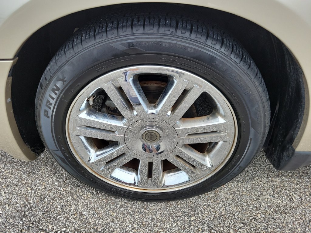 Used 2008 Chrysler Sebring Limited w/ Luxury Group FWD image 7