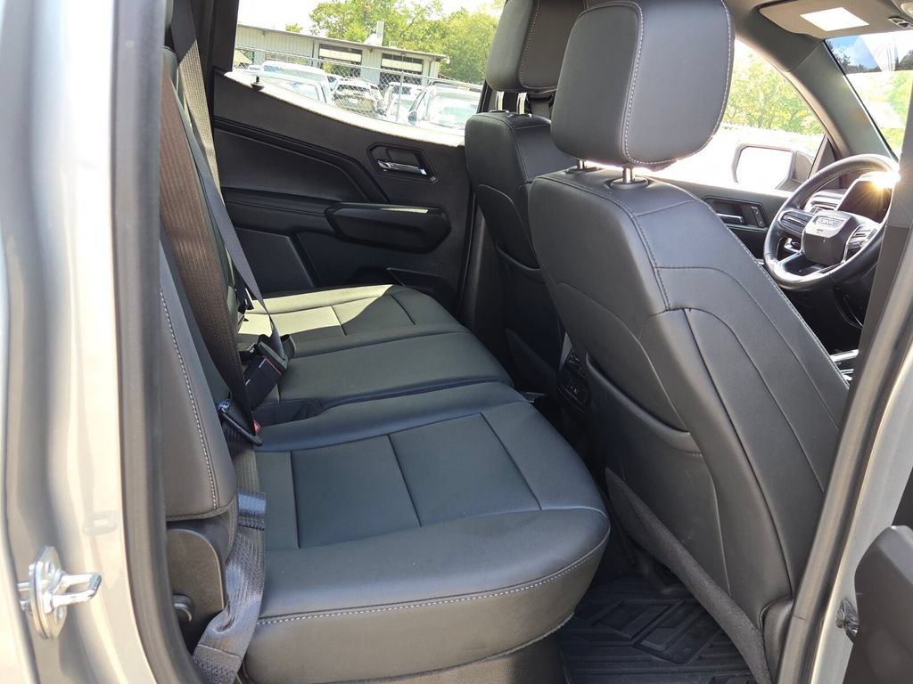 Certified 2024 GMC Canyon Elevation w/ Elevation Premium Package RWD image 13