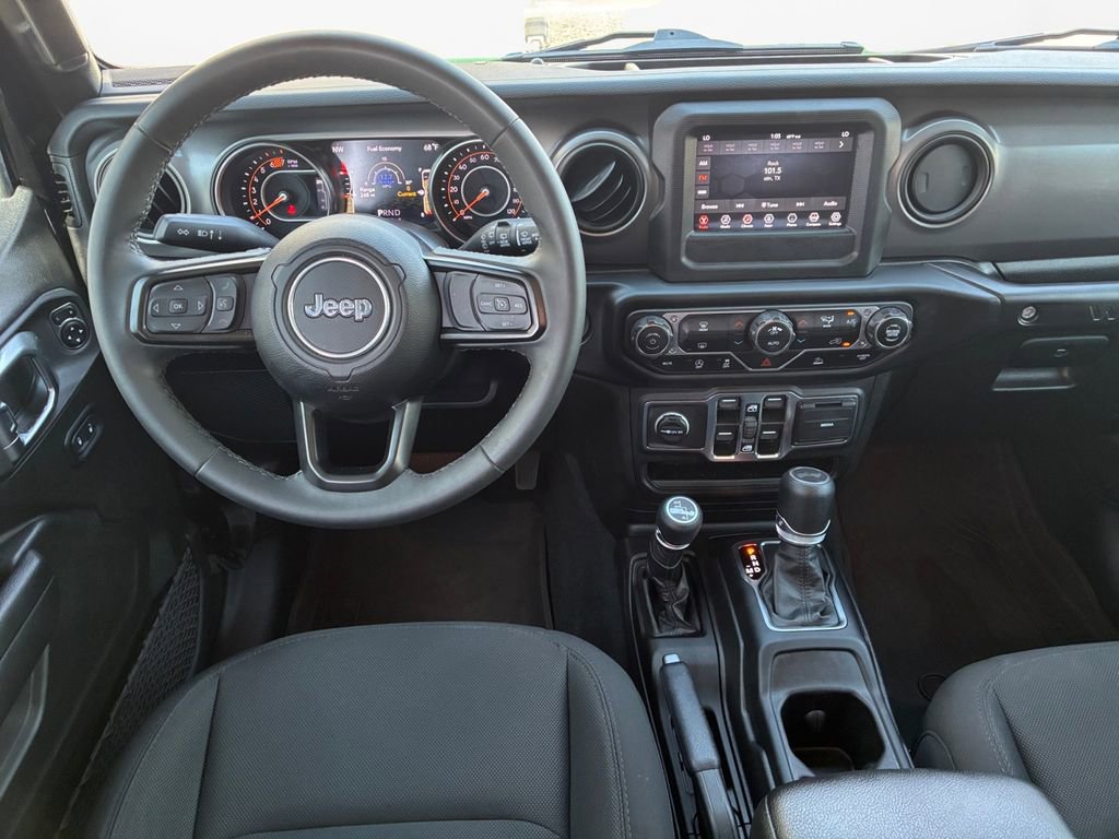 Used 2023 Jeep Wrangler Sport S image 20