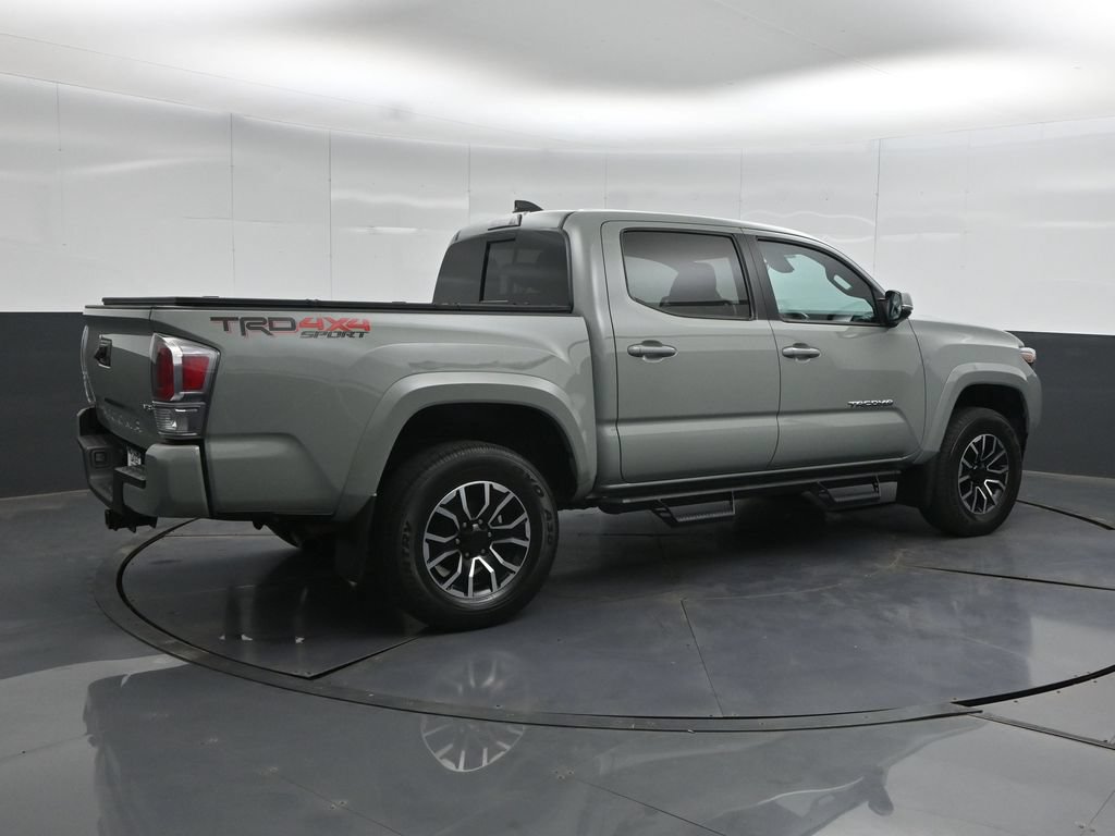 Used 2023 Toyota Tacoma TRD Sport AWD/4WD image 2