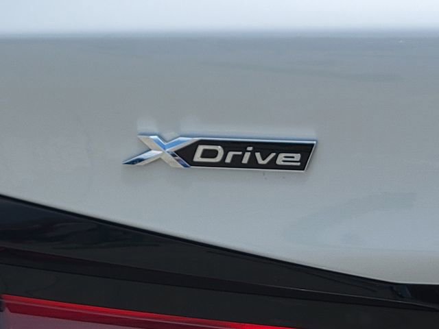 Used 2021 BMW 540i xDrive w/ M Sport Package AWD/4WD image 11