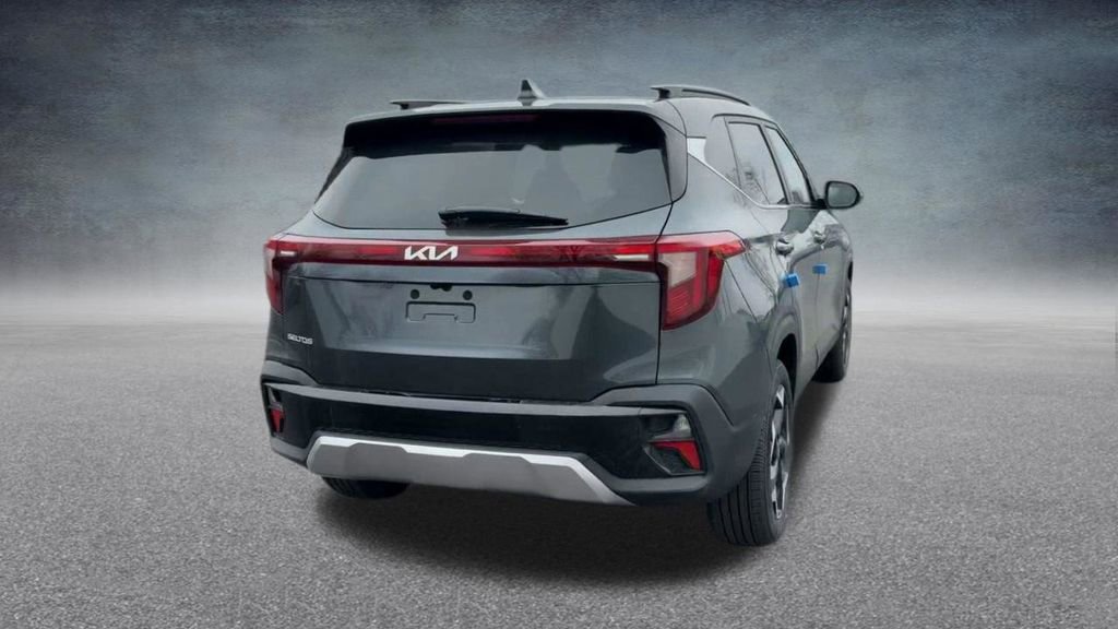 Used 2024 Kia Seltos EX image 20