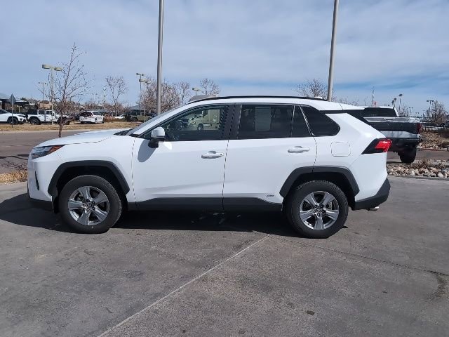 Used 2025 Toyota RAV4 XLE image 4