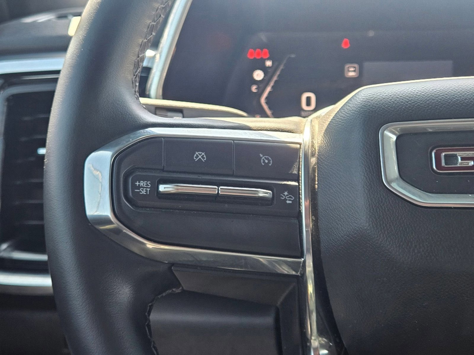 Used 2024 GMC Canyon Elevation RWD image 12