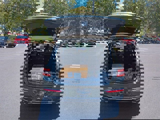 New 2025 Genesis GV80 3.5T Prestige image 11