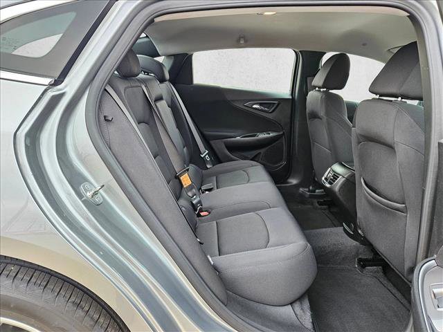 Used 2025 Chevrolet Malibu LT FWD image 19