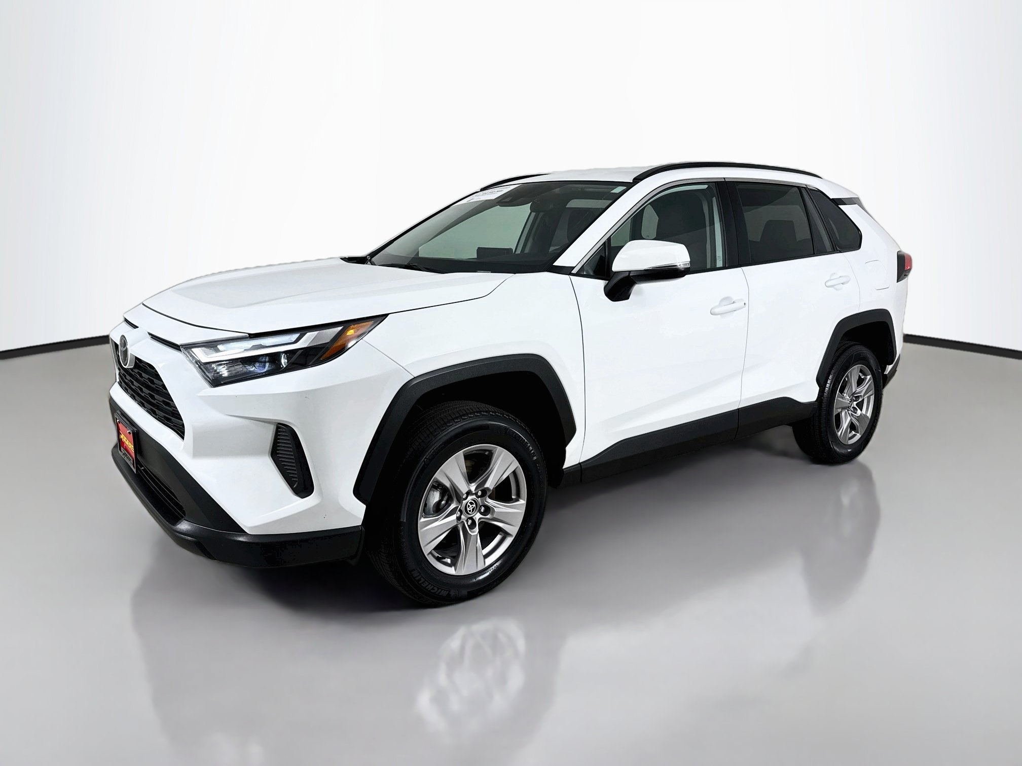 Certified 2025 Toyota RAV4 XLE AWD/4WD image 3
