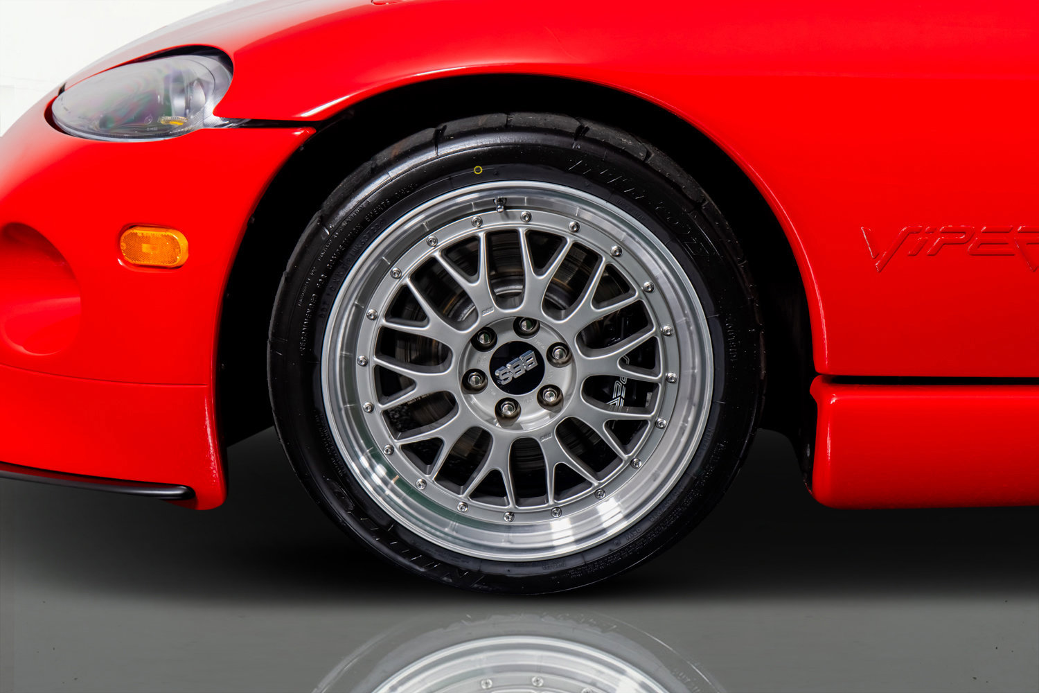 Used 2002 Dodge Viper GTS image 20