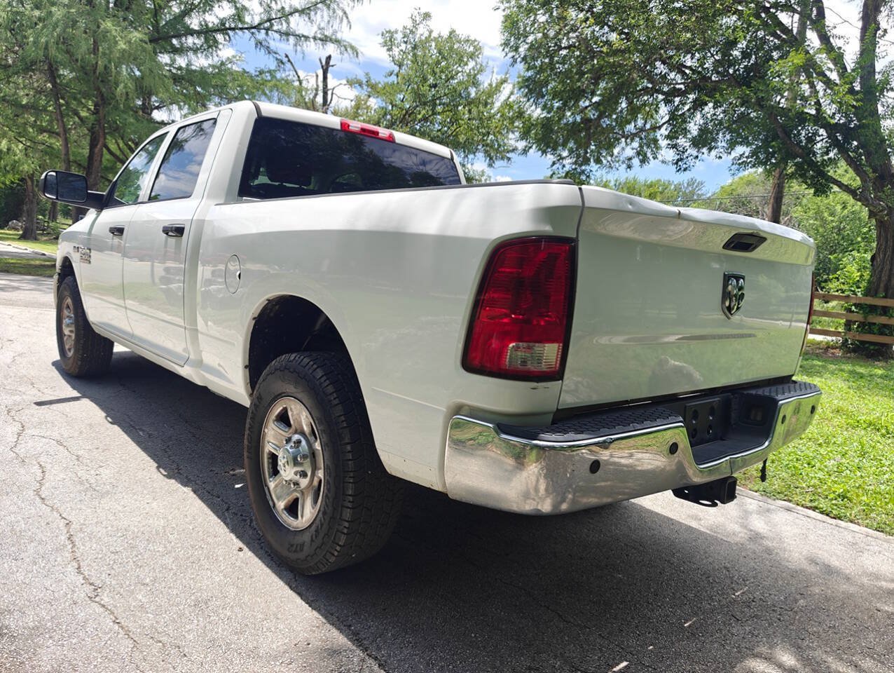 Used 2018 RAM 2500 ST RWD image 7