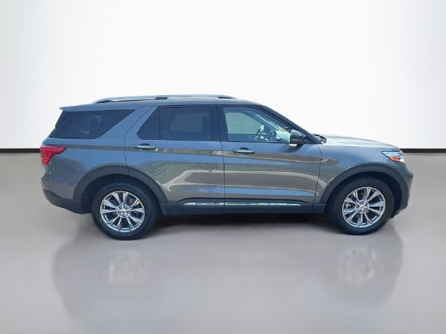 Used 2024 Ford Explorer Limited w/ Limited Technology Package AWD/4WD image 8