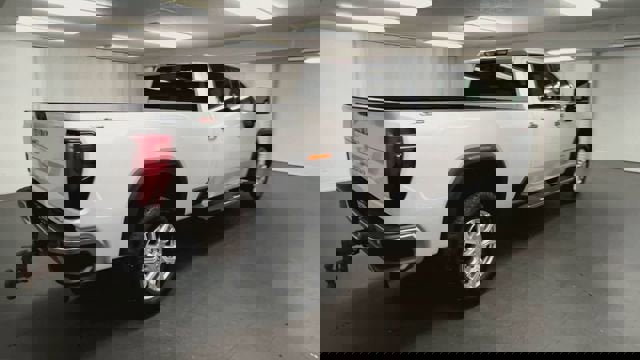 Certified 2024 GMC Sierra 2500 SLT w/ SLT Premium Package image 8