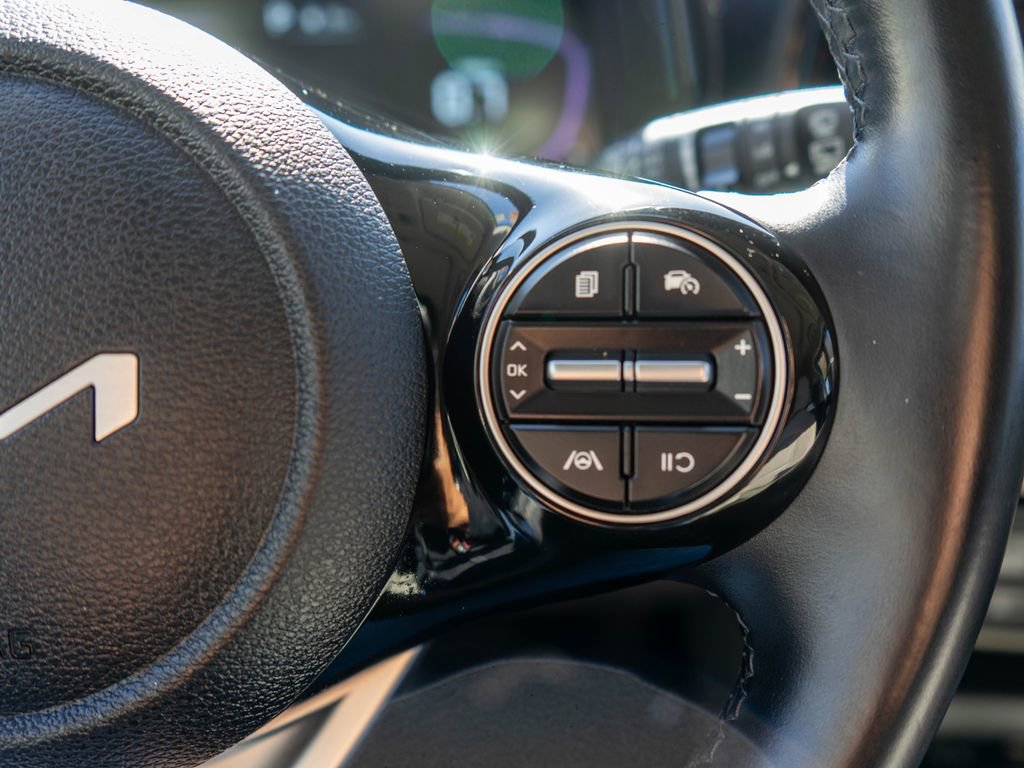 Certified 2023 Kia Soul EX image 19