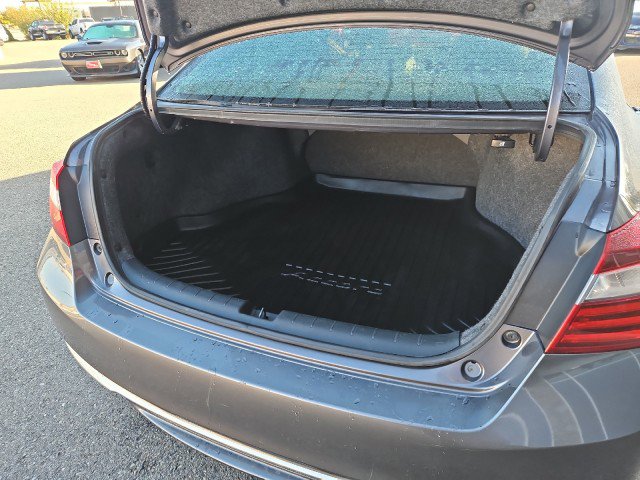 Used 2017 Honda Accord LX image 20