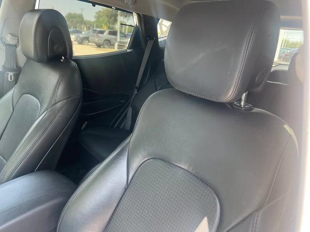 Used 2014 Hyundai Santa Fe Sport 2.0T w/ Technology Package 05 FWD image 9