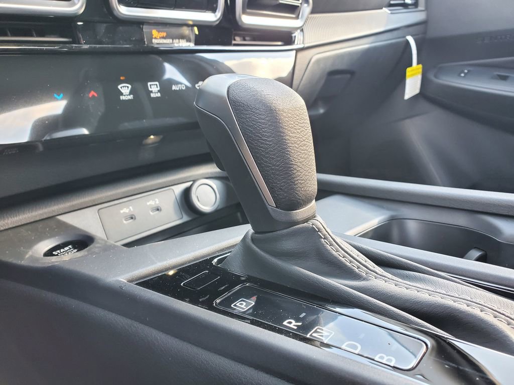 New 2026 Nissan Sentra SV image 29