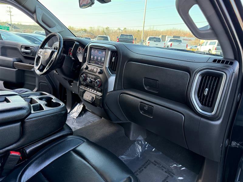 Used 2020 Chevrolet Silverado 1500 LT w/ All-Star Edition image 13