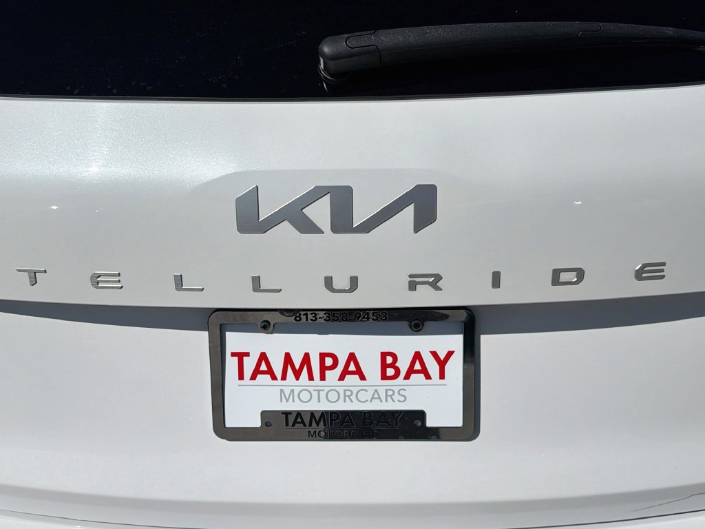 Used 2024 Kia Telluride SX FWD image 11