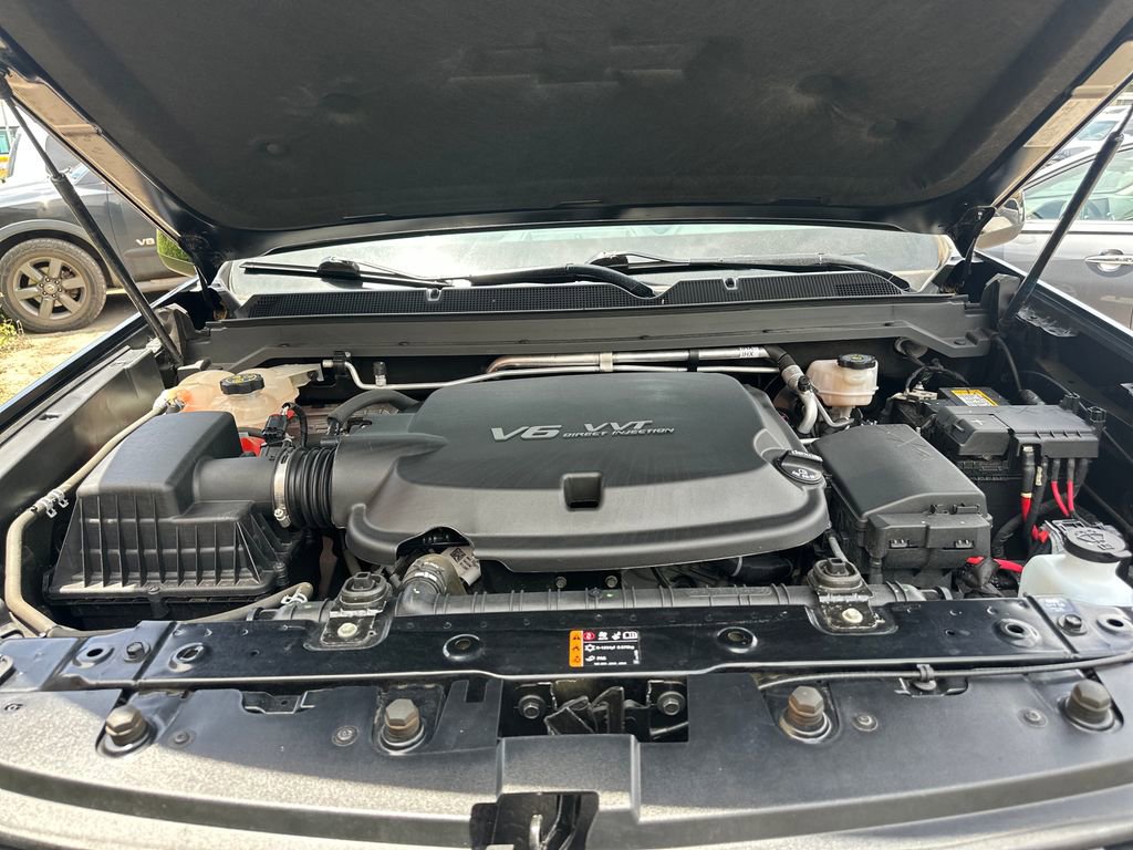 Used 2022 Chevrolet Colorado LT RWD image 21