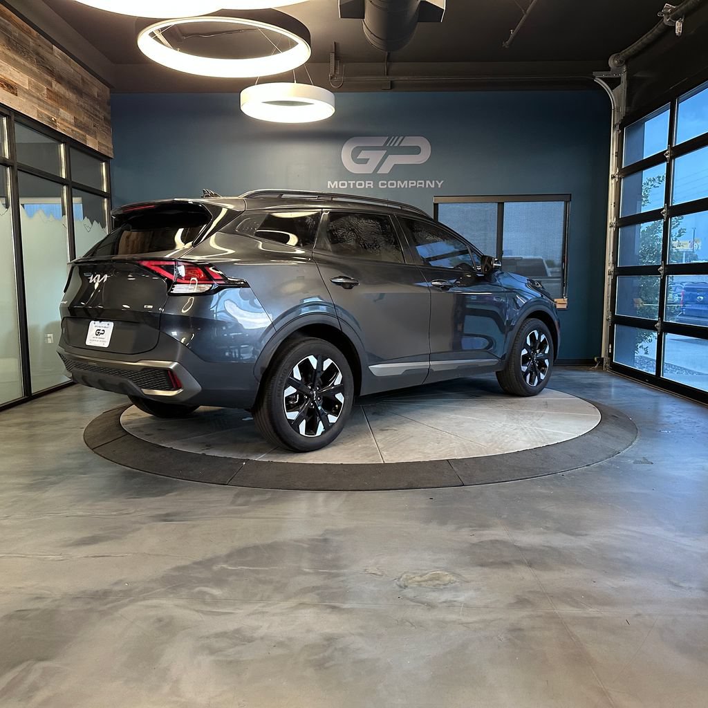 Used 2023 Kia Sportage X-Line w/ X-Line Premium Package AWD/4WD image 3