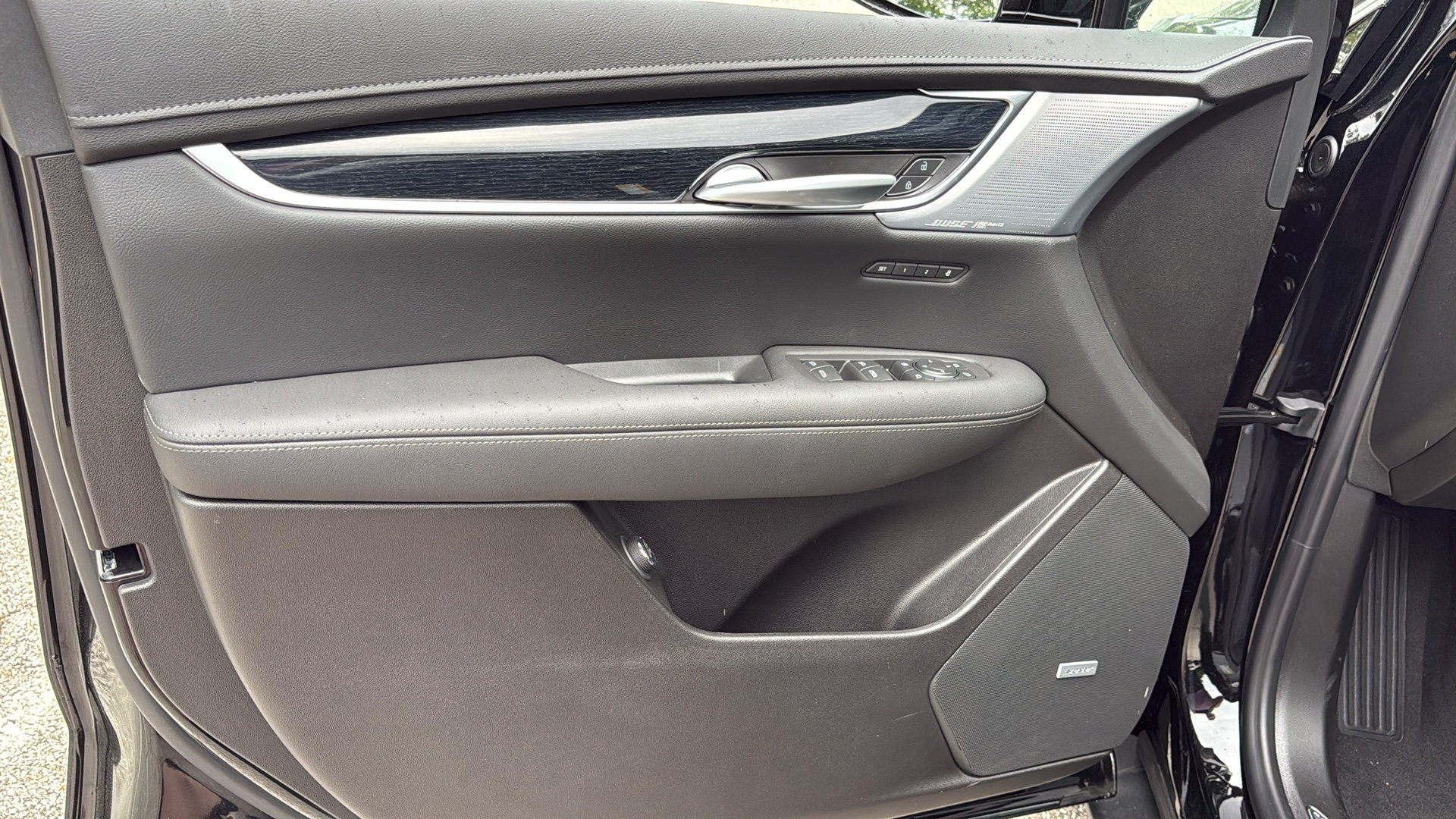 New 2026 Cadillac XT5 Premium Luxury w/ LPO, Floor Liner Package AWD/4WD image 10